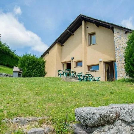 Village de gîtes de Sainte-Lucie Extérieur photo